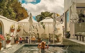 Le Petit Manoir Boutique Hotel